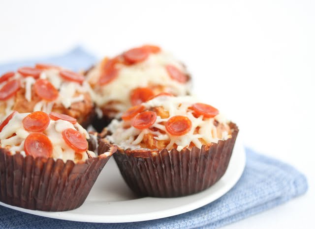 http%3A%2F%2Fkirbiecravings.com%2F2012%2F04%2Fpizza-cupcakes.html
